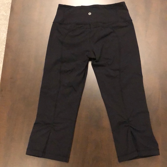lululemon athletica Other - 🤩Lululemon capris🤩